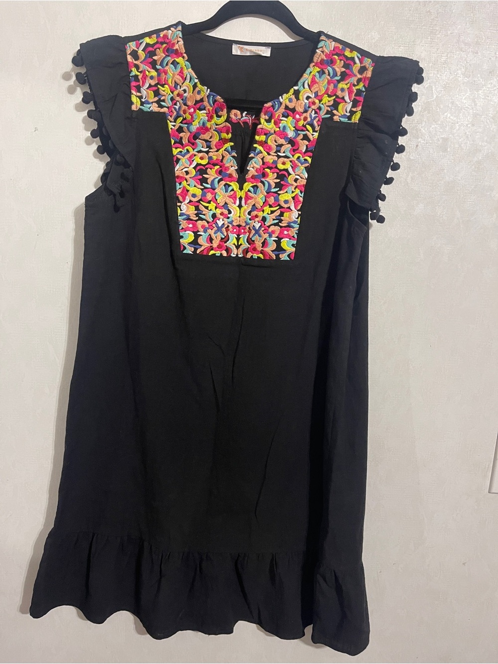 Women’s Kirundo Dress Black Colorful Embroidered Ruffle Tasseled Size Medium